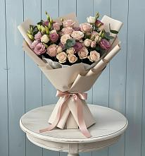 Букет цветов из:  Розы и Лизиантусы в Верее