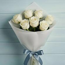 Букет 7 Белых роз Эдлесс Лав в Верее