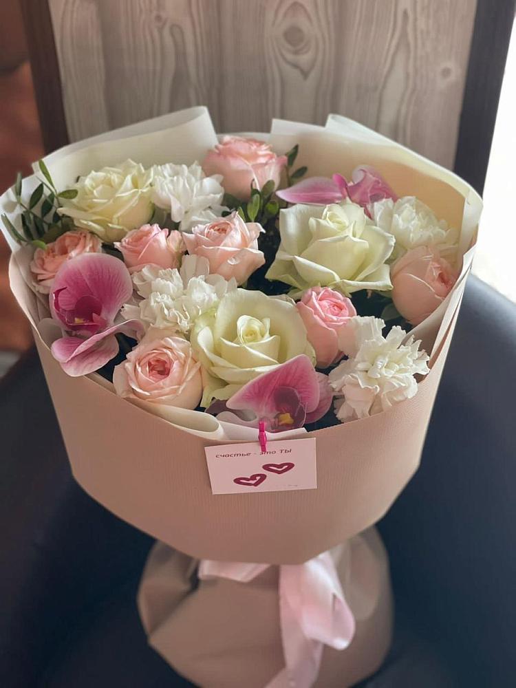 Букет цветов из: Орхидеи, Розы и Гвоздики в Верее