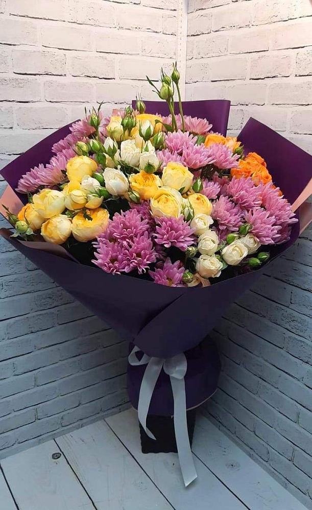 Букет цветов из: Хризантемы и Розы в Верее