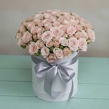 Цветочная композиция из Розы в шляпной коробке в Верее