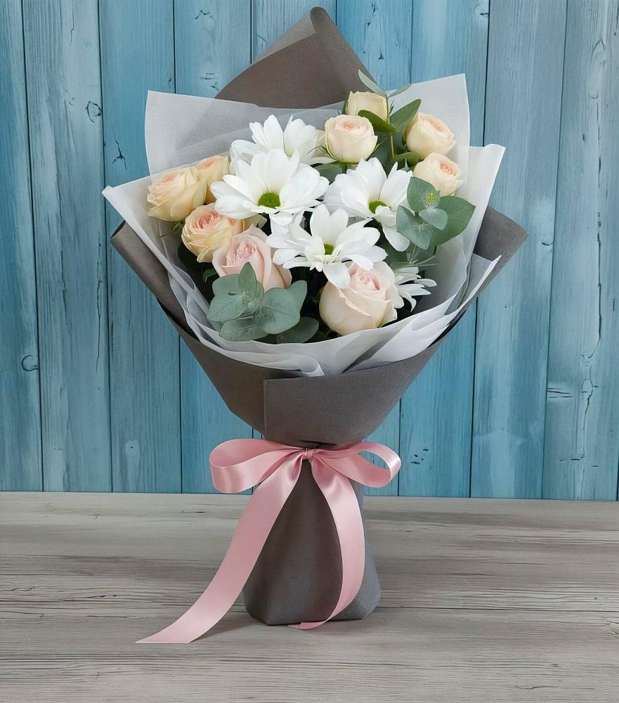 Букет цветов из: Хризантемы и Розы в Верее