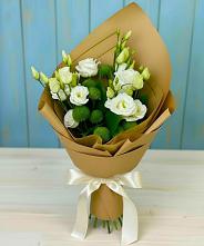 Букет цветов из:  Хризантемы и Лизиантусы #REPLACE_PRED# Верее