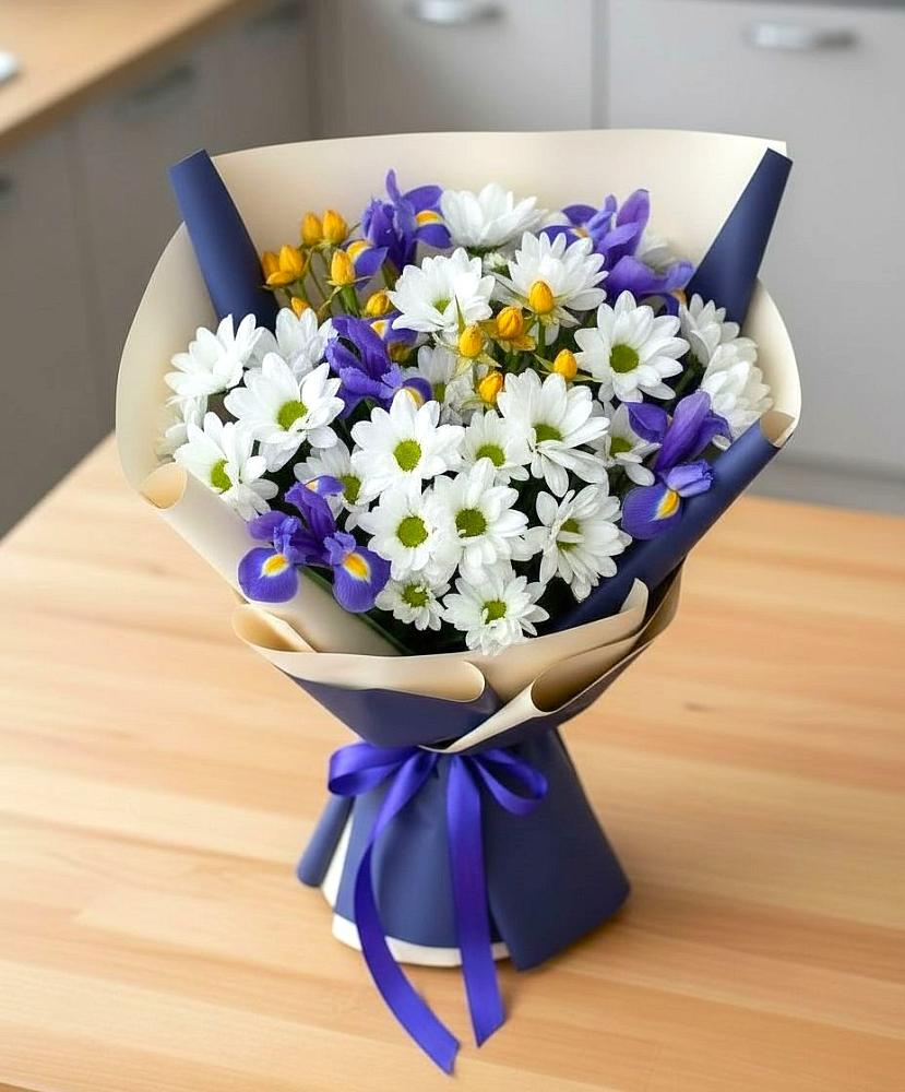 Букет цветов из: Розы, Ирисы и Хризантемы в Верее
