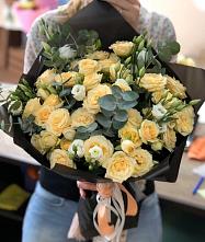 Букет цветов из:  Розы и Лизиантусы в Верее