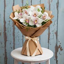 Букет цветов из:  Орхидеи и Розы в Верее